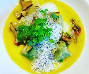 Agnolotti with chanterelles and parmesan foam